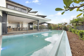 Reef Villa - A Sprawling Waterfront Oasis